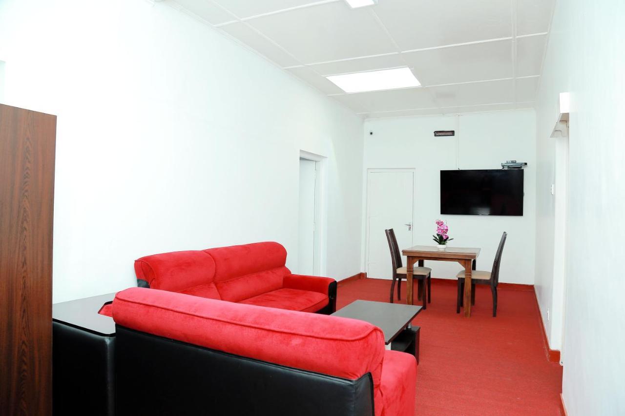 נוארה אליה Oyo 238 Selva'S Guest House מראה חיצוני תמונה